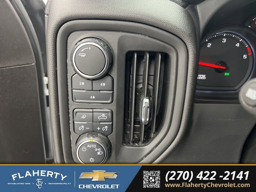 Used 2024 Chevrolet Silverado 2500 Custom w/ Custom Value Package image 24