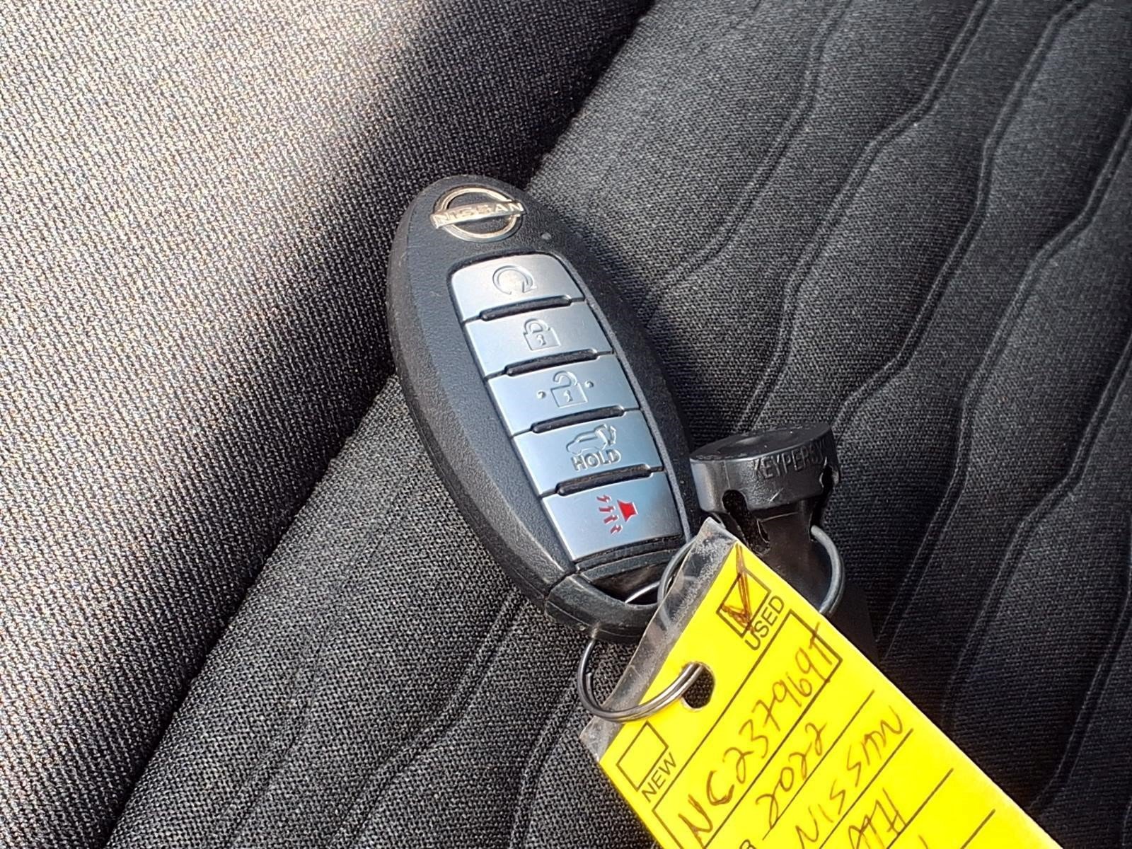 Used 2022 Nissan Pathfinder SV w/ SV Premium Package FWD image 27