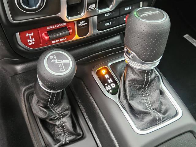 New 2026 Jeep Gladiator Mojave AWD/4WD image 12