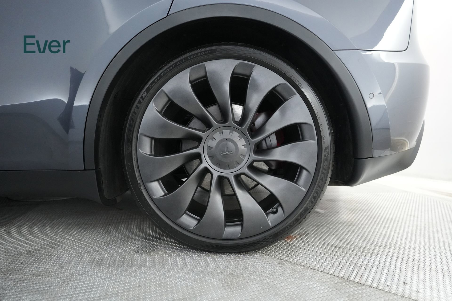 Used 2022 Tesla Model Y Performance image 22