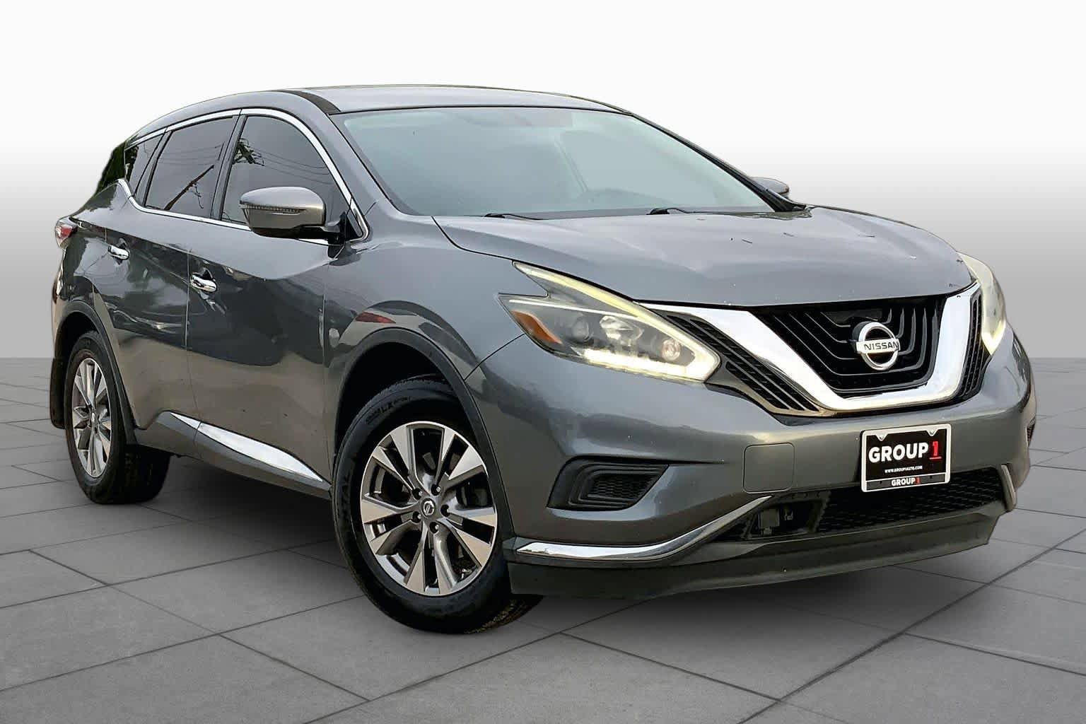 Used 2018 Nissan Murano S FWD image 3