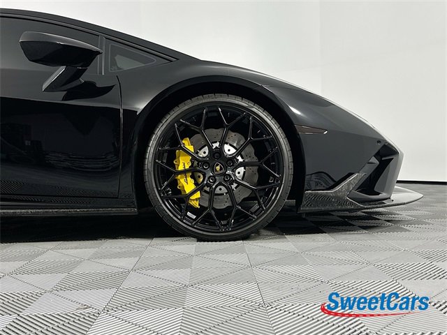 Used 2021 Lamborghini Huracan EVO image 38