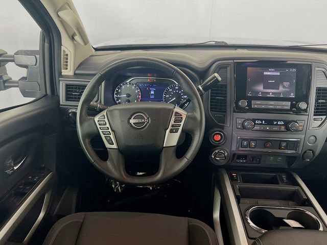 Used 2024 Nissan Titan SV w/ SV Convenience Package image 20
