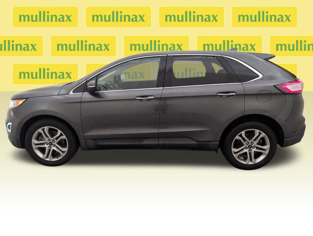 Used 2018 Ford Edge Titanium w/ Equipment Group 301A AWD/4WD image 10