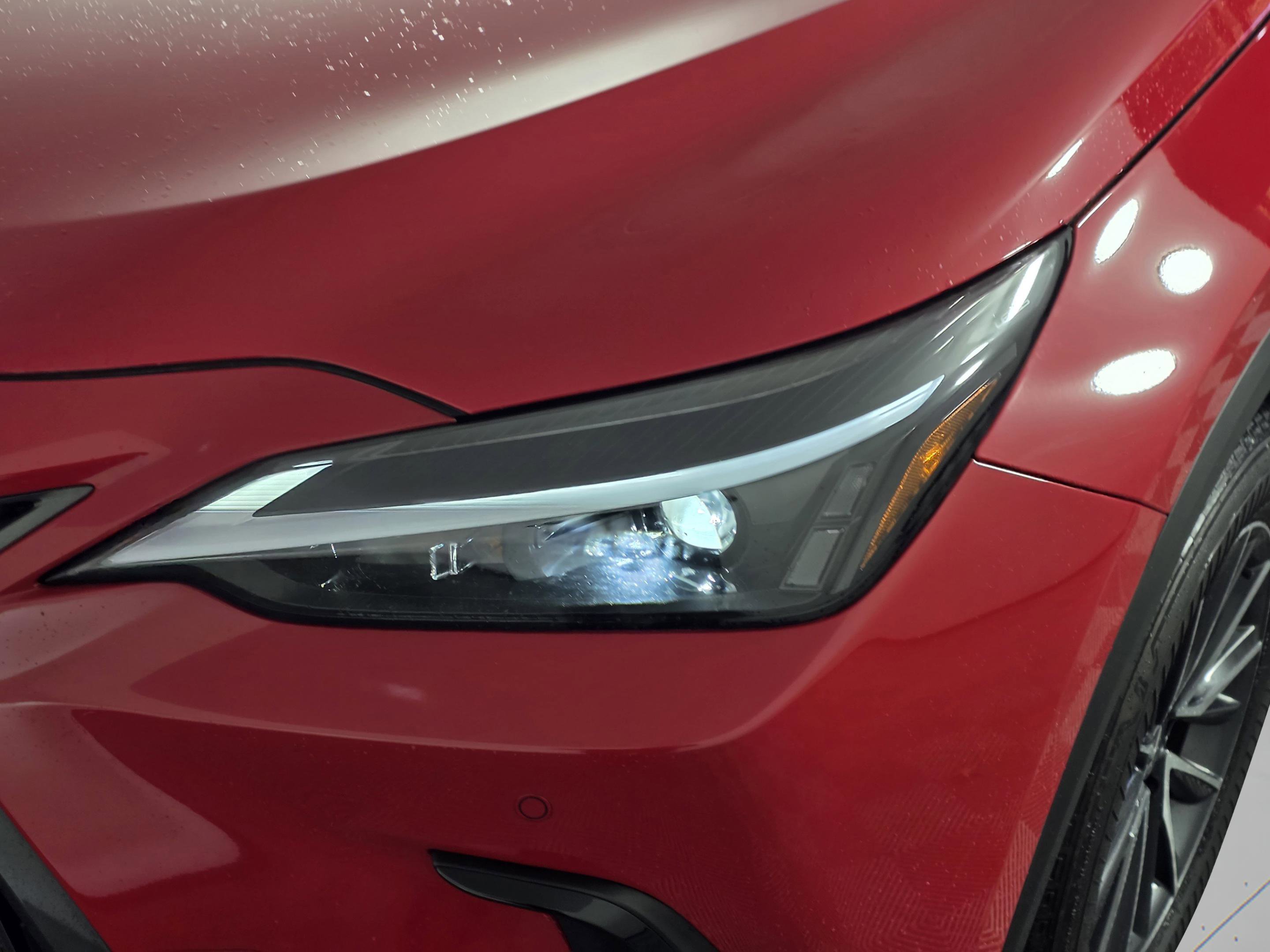 Certified 2025 Lexus NX 250 FWD image 9