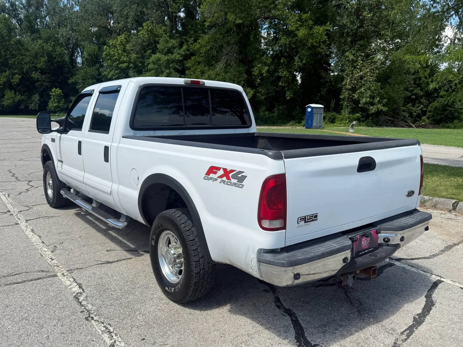 Used 2003 Ford F250 Lariat AWD/4WD image 7