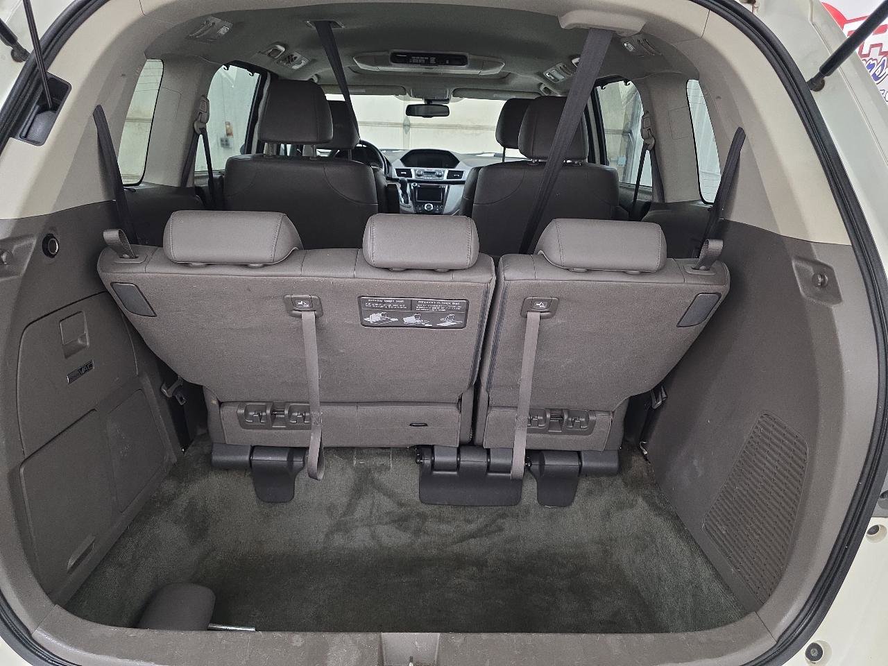 Used 2016 Honda Odyssey Touring Elite image 29