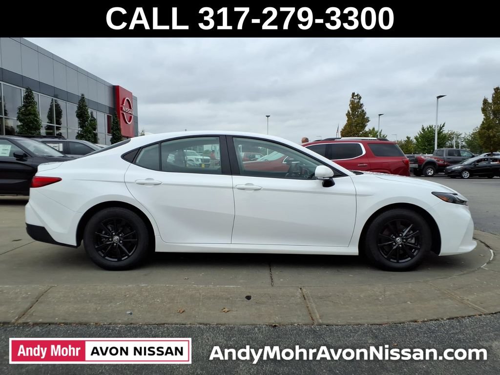 Used 2025 Toyota Camry LE FWD image 8