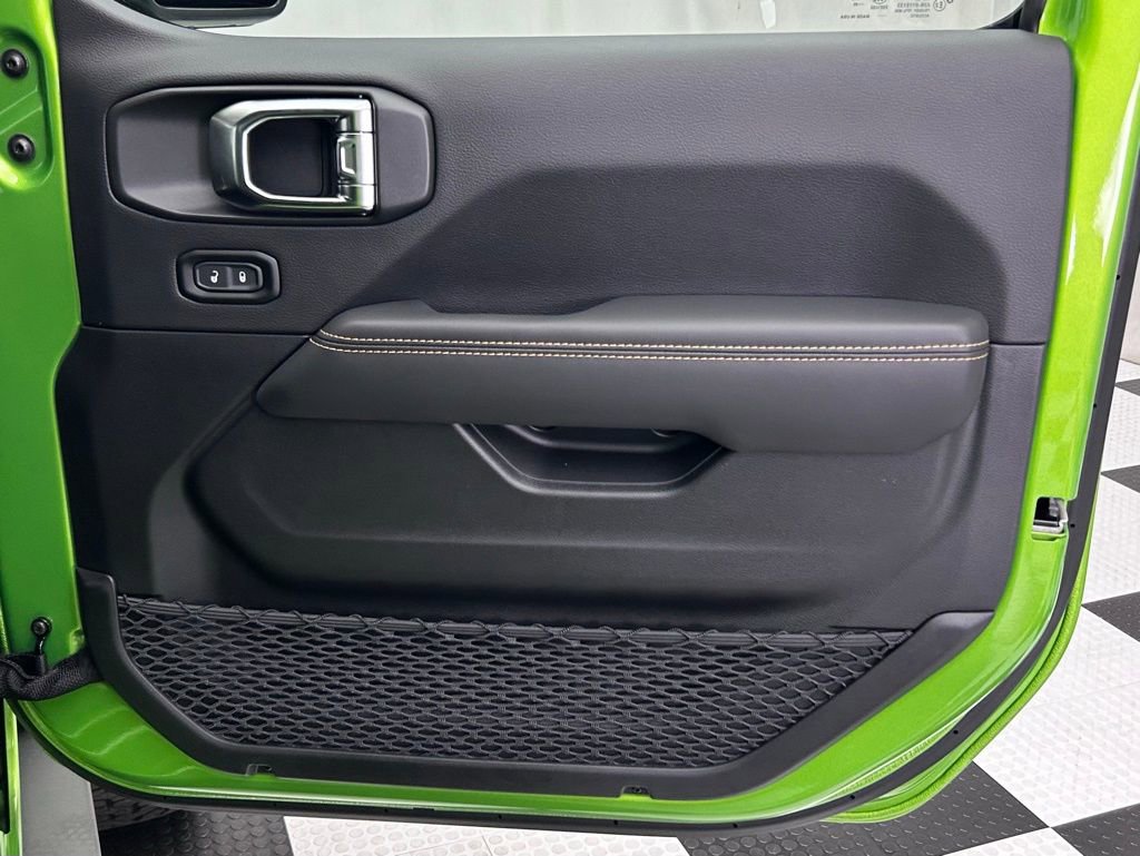 New 2025 Jeep Wrangler Unlimited Rubicon 392 image 41