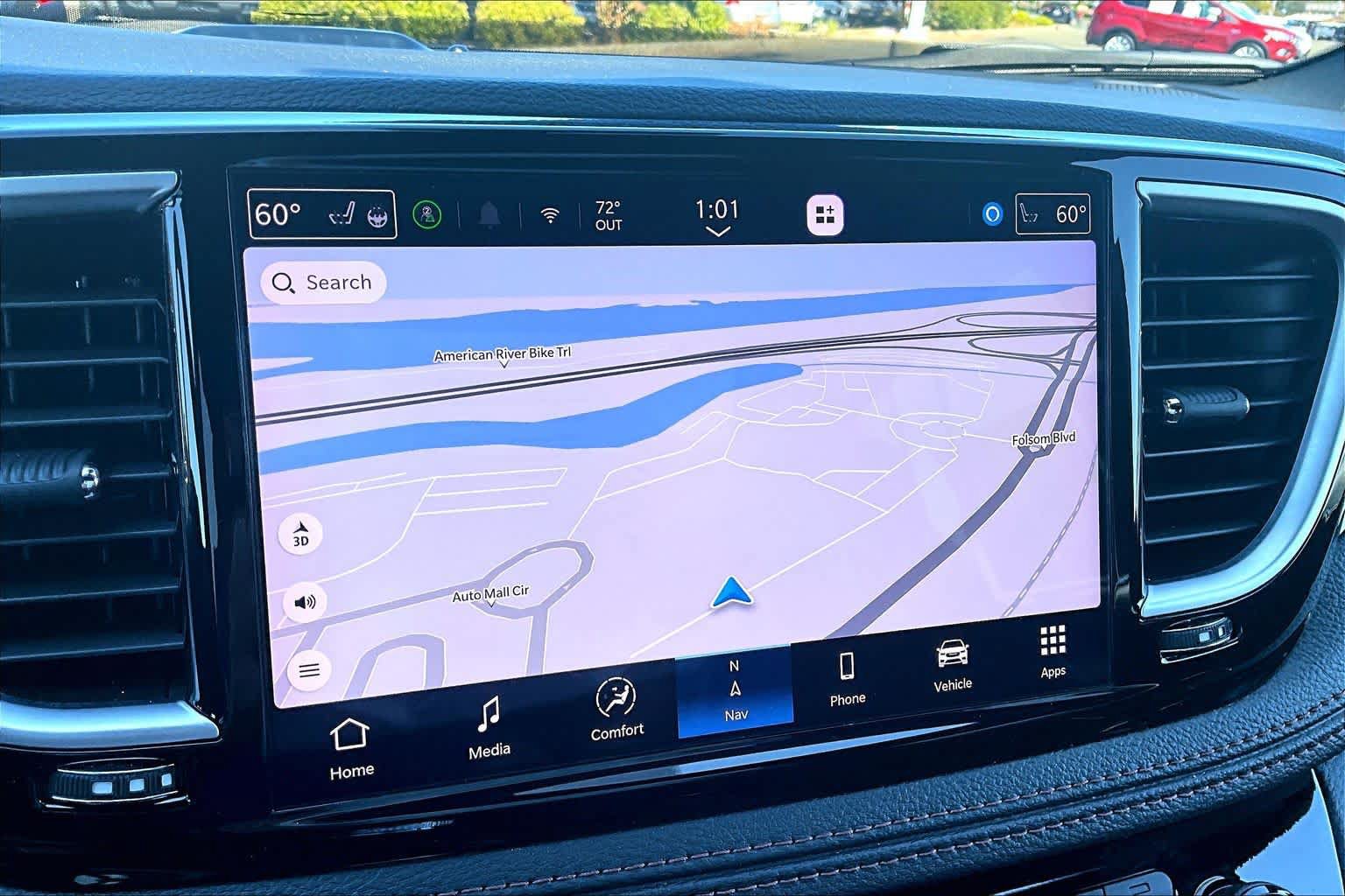 Used 2025 Chrysler Pacifica Pinnacle FWD image 34