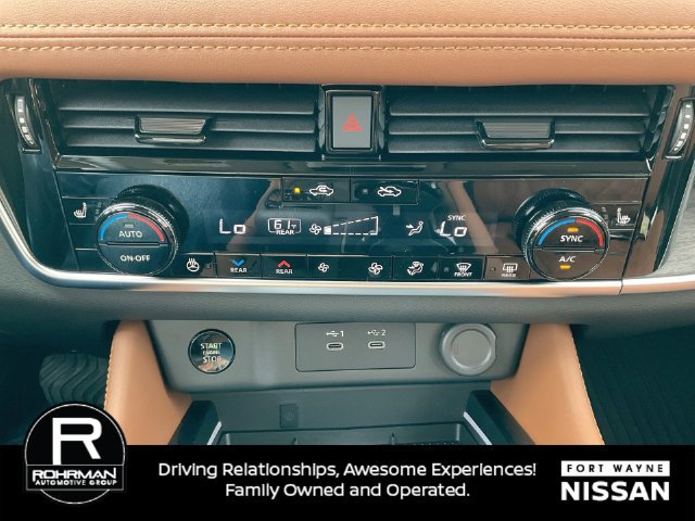 New 2026 Nissan Rogue Platinum AWD/4WD image 17