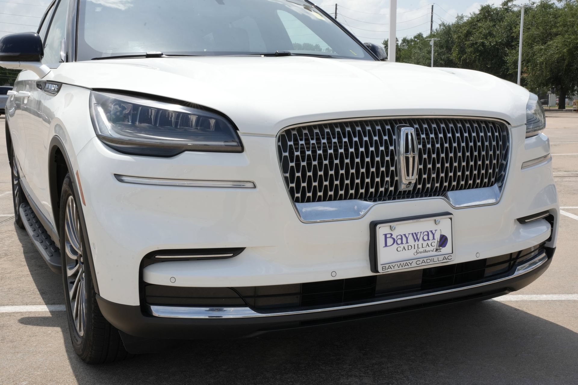 Used 2023 Lincoln Aviator Reserve RWD image 25