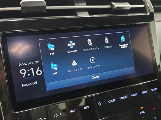 Used 2022 Hyundai Santa Cruz Limited AWD/4WD image 21