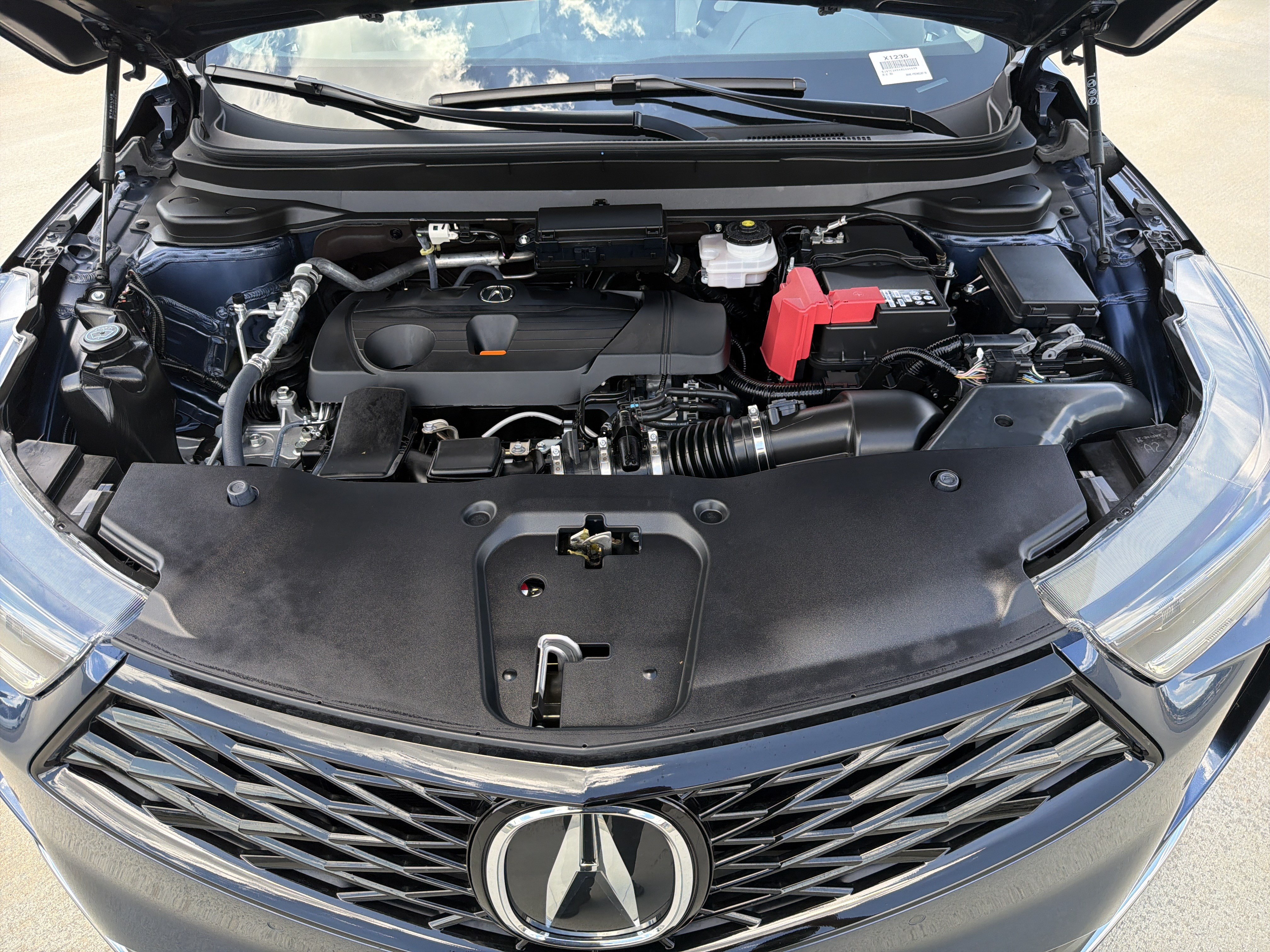 Used 2025 Acura RDX SH-AWD w/ Technology Package image 34