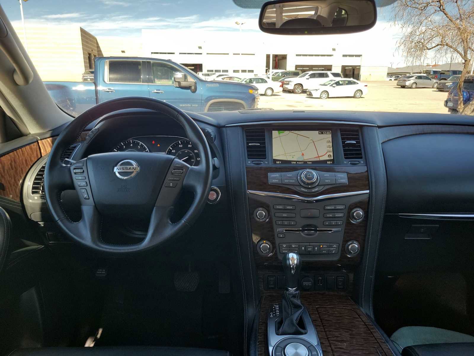 Used 2020 Nissan Armada SL image 10