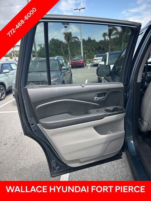 Used 2021 Honda Pilot Special Edition image 8