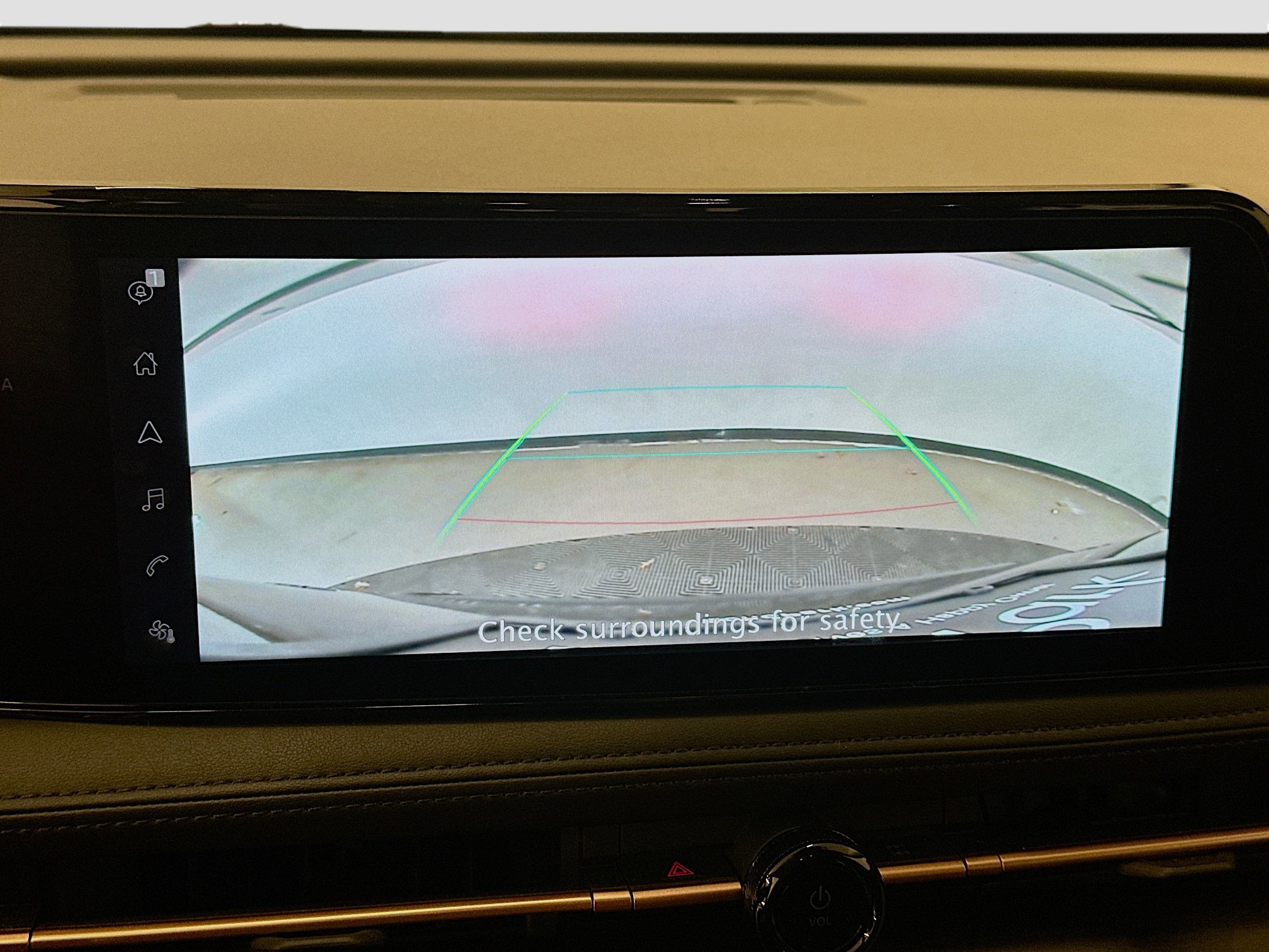 Used 2024 Nissan Ariya AWD image 23