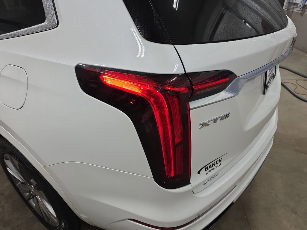Certified 2021 Cadillac XT6 Premium Luxury image 37