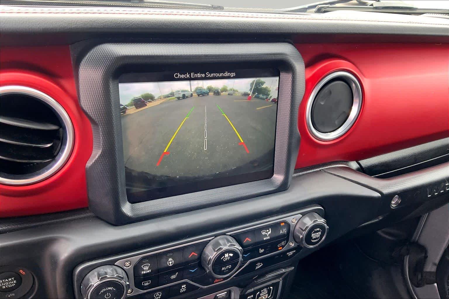 Used 2018 Jeep Wrangler Unlimited Rubicon AWD/4WD image 27