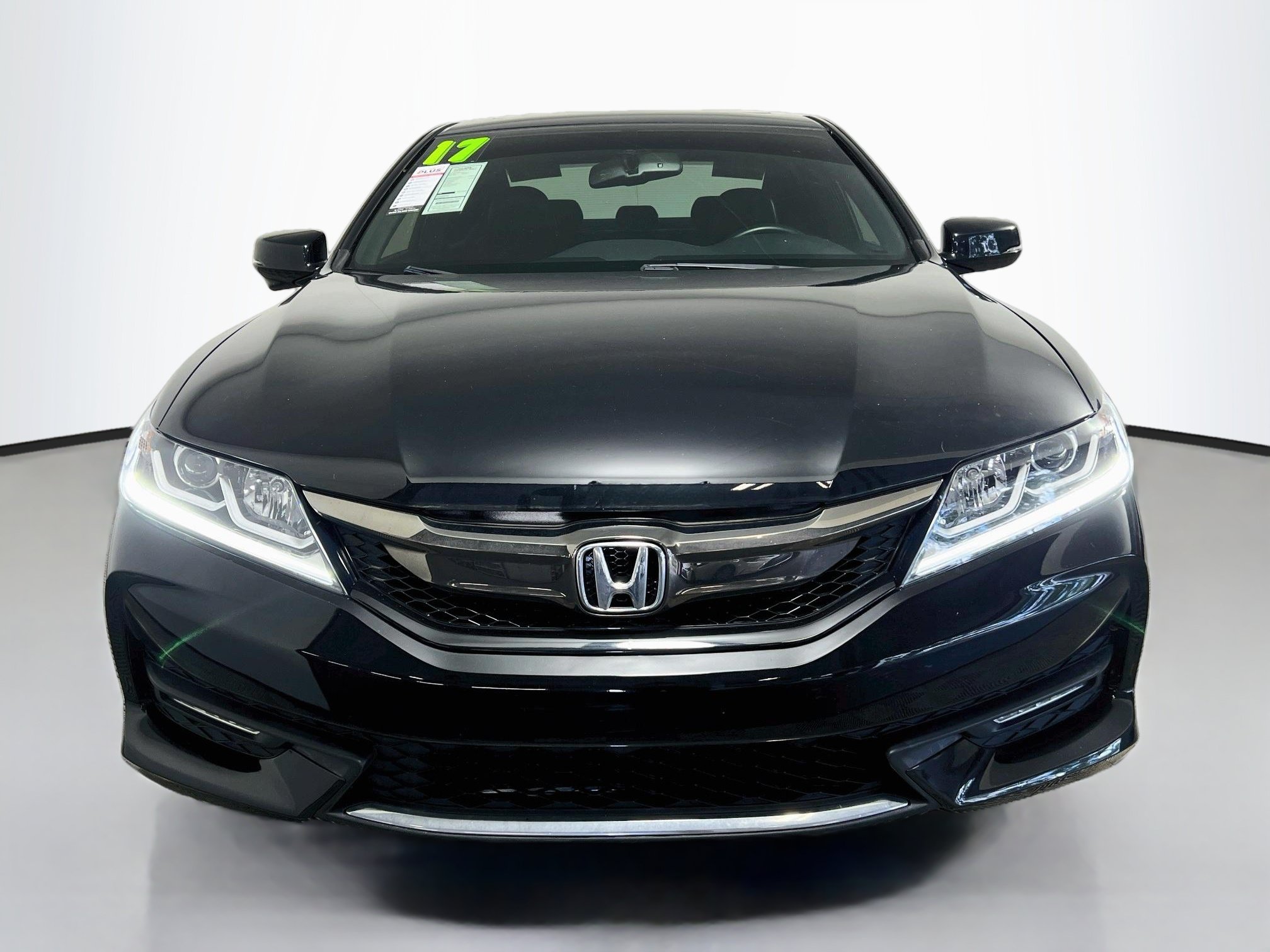 Used 2017 Honda Accord EX-L image 11