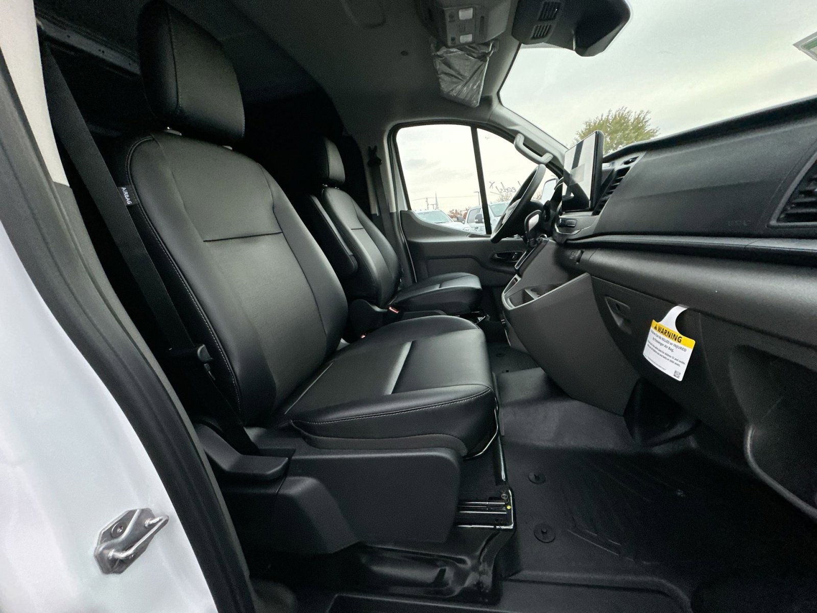 New 2026 Ford Transit 350 148 Low Roof w/ Load Area Protection Package image 36