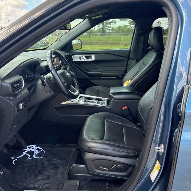 Used 2020 Ford Explorer Limited image 12