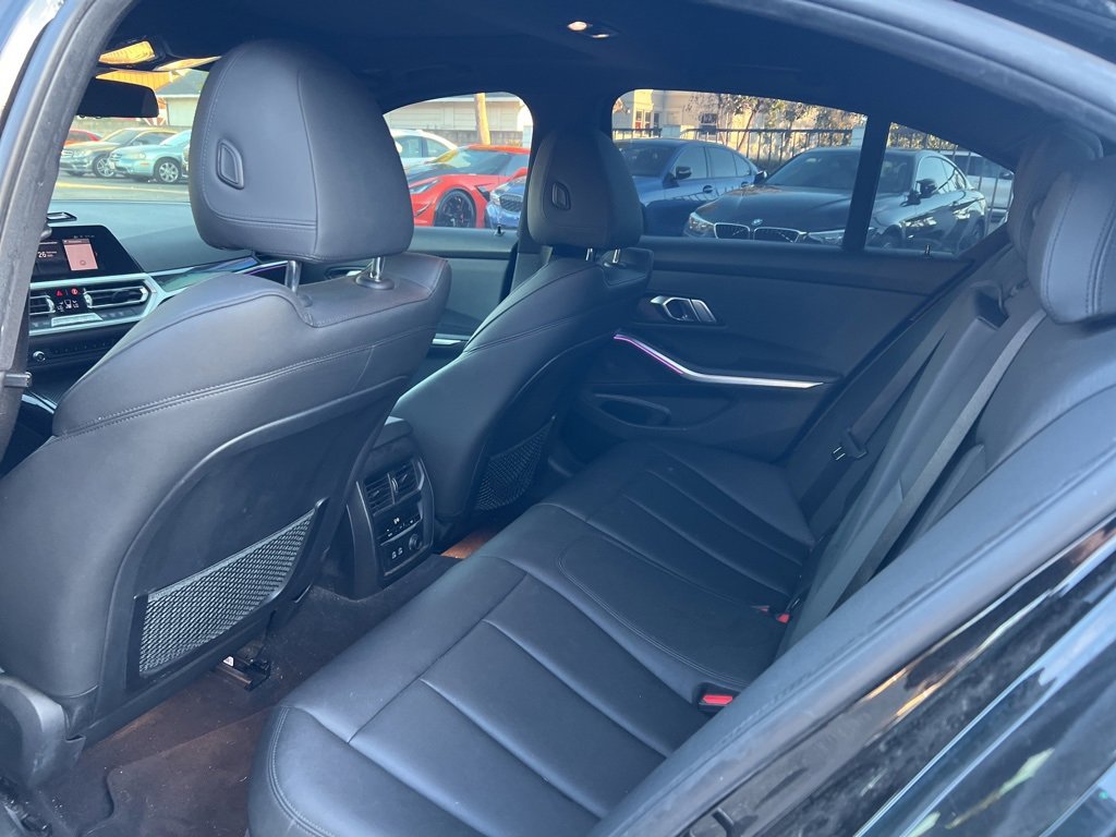 Used 2020 BMW 330i Sedan w/ Driving Assistance Package image 7