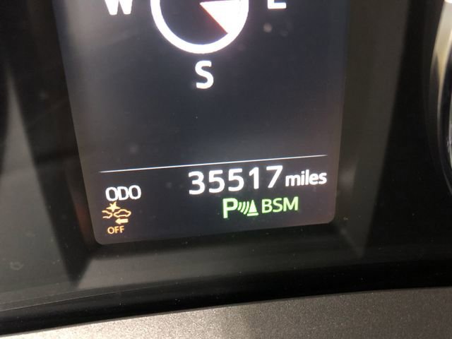 Used 2018 Toyota RAV4 Limited image 18