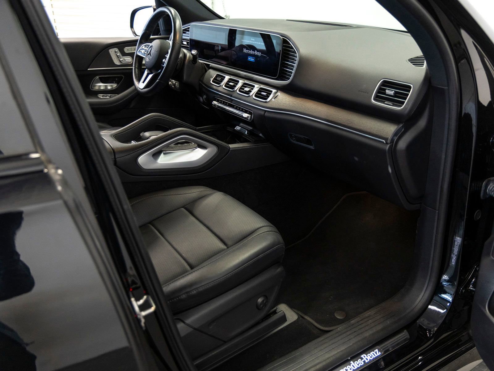 Used 2022 Mercedes-Benz GLE 450 4MATIC image 28