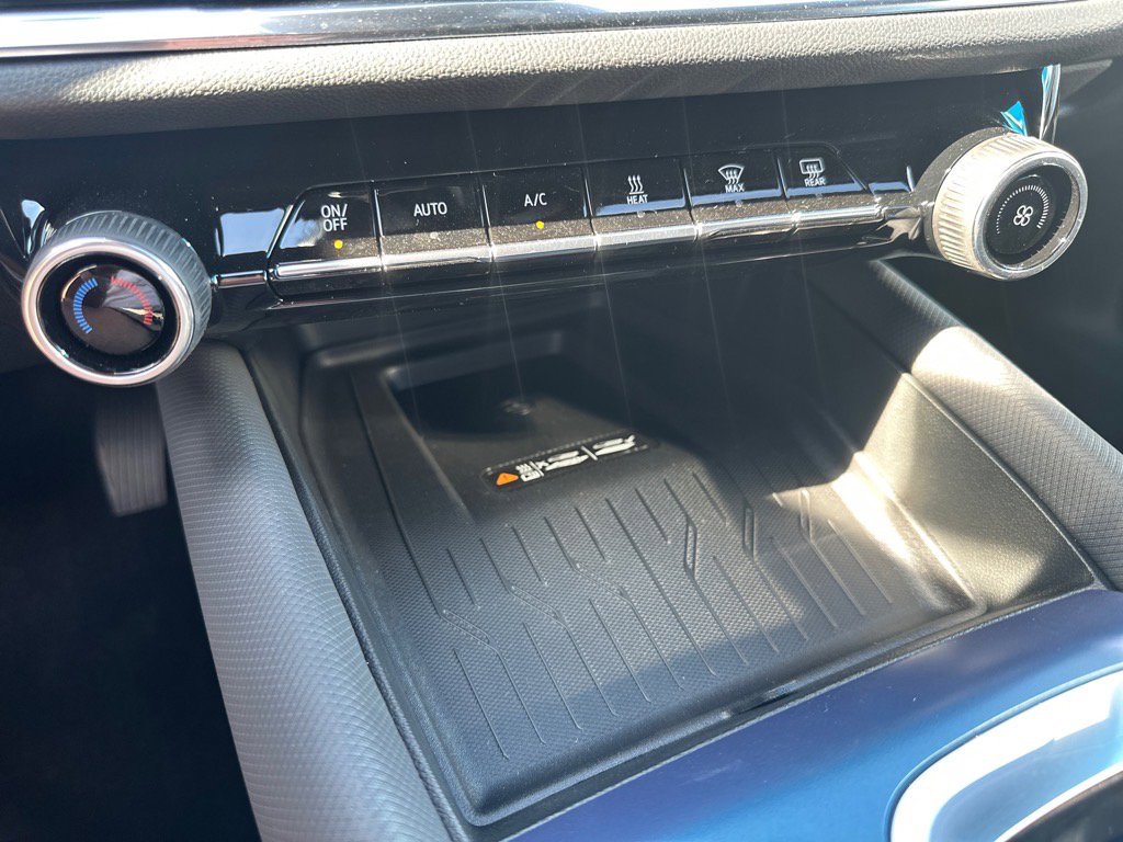 New 2026 Chevrolet Equinox EV LT image 19