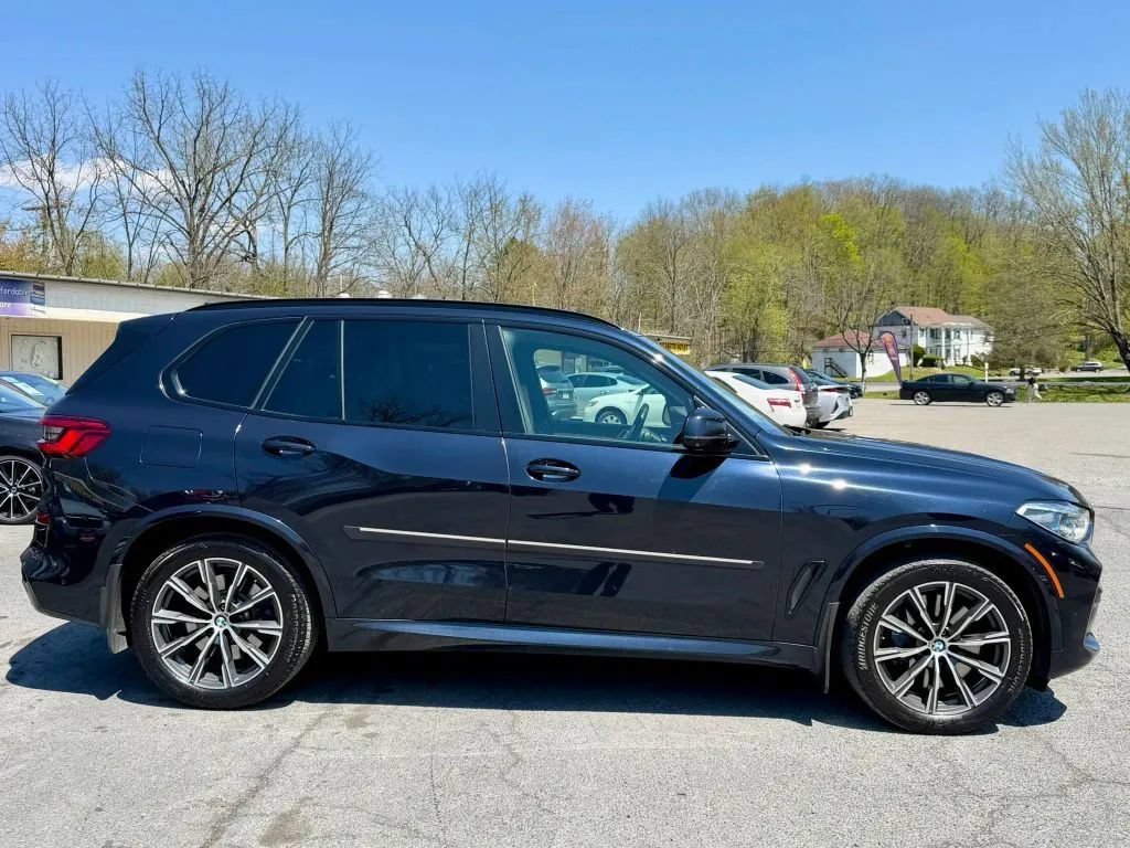Used 2019 BMW X5 xDrive50i AWD/4WD image 9