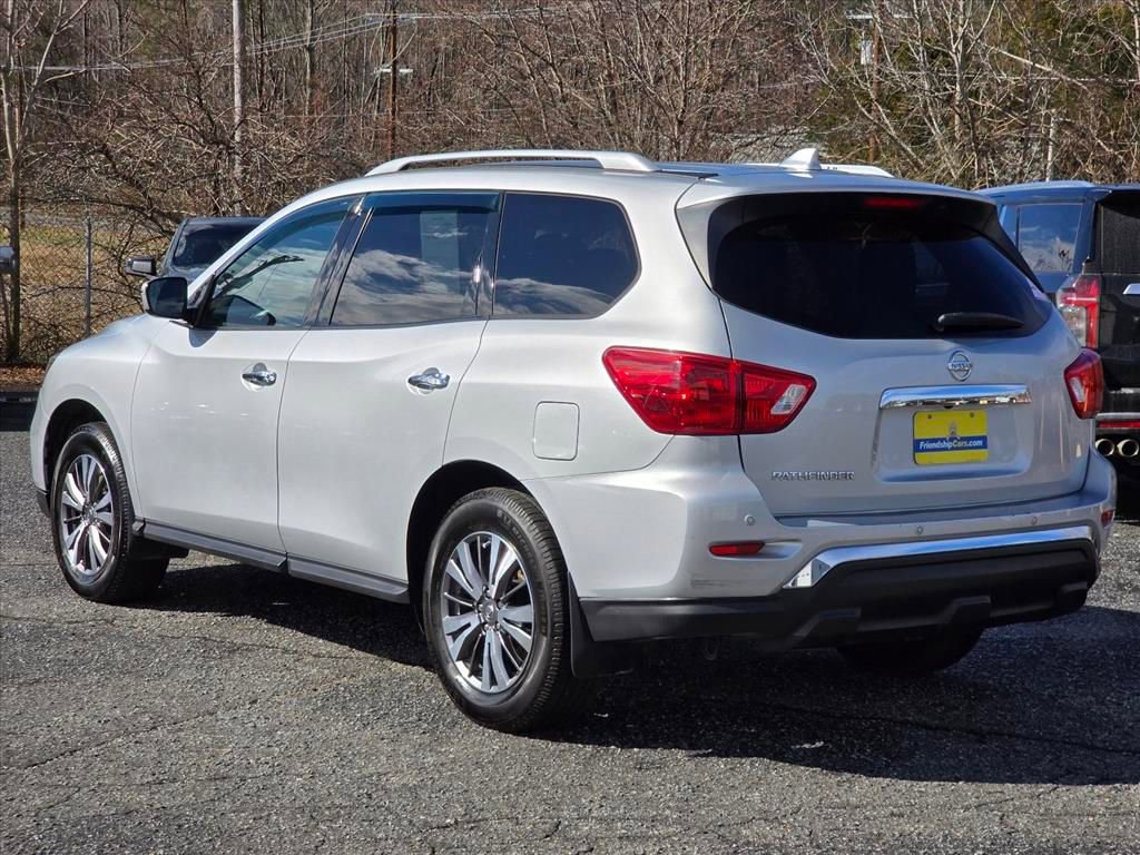 Used 2019 Nissan Pathfinder S image 24