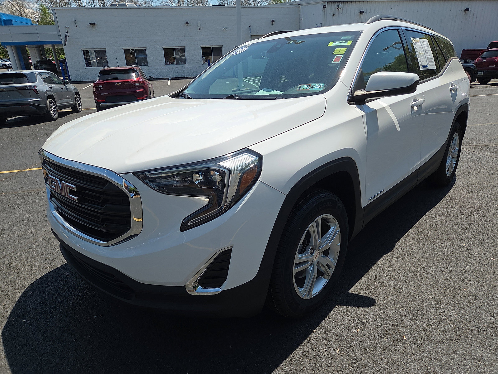 Used 2020 GMC Terrain SLE w/ Driver Convenience Package AWD/4WD image 6