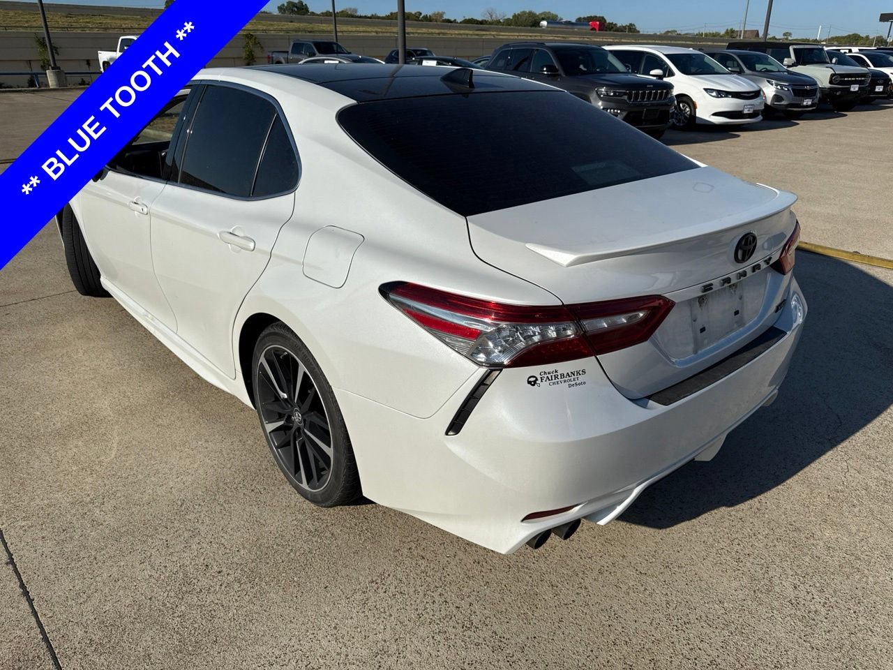 Used 2019 Toyota Camry XSE FWD image 8