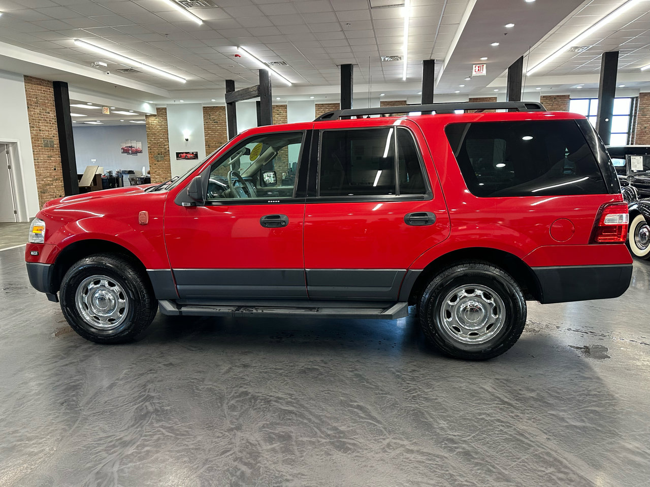 Used 2011 Ford Expedition XL w/ Fleet Convenience Pkg image 8
