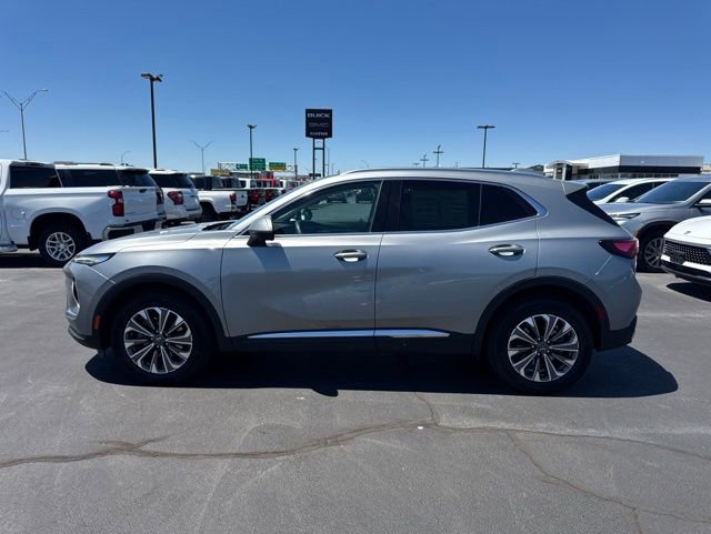 Used 2025 Buick Envision Preferred AWD/4WD image 2