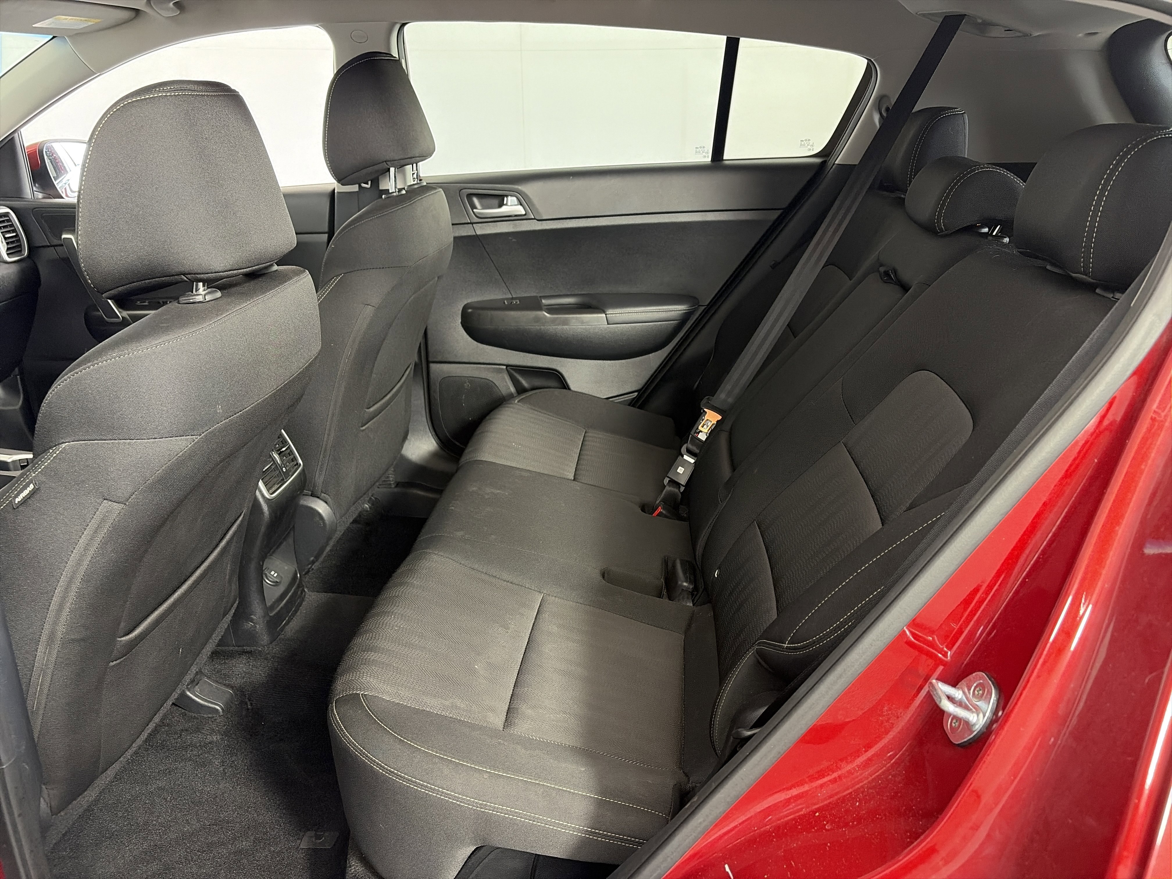 Used 2017 Kia Sportage LX AWD/4WD image 7