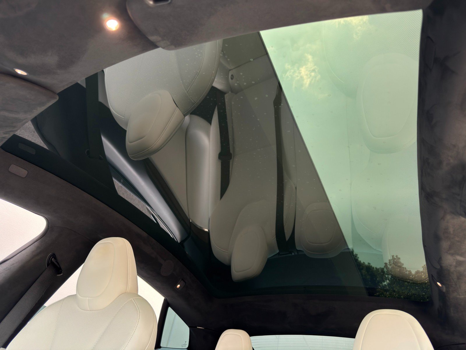 Used 2022 Tesla Model S AWD/4WD image 12