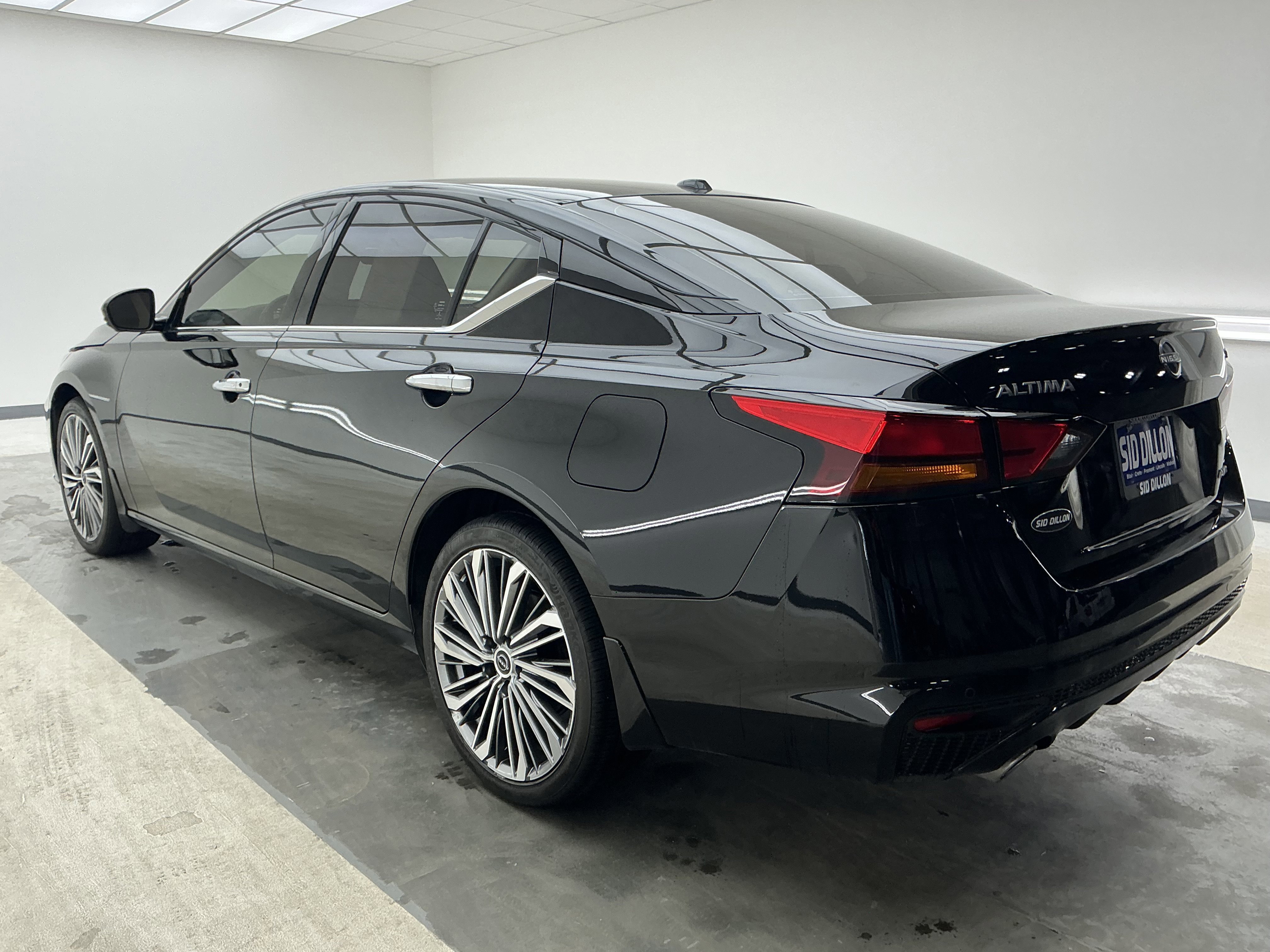 Used 2024 Nissan Altima 2.5 SL image 6