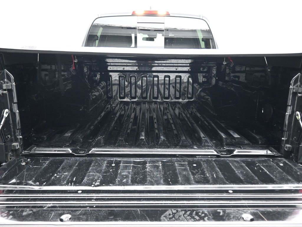 Used 2023 Nissan Frontier PRO-4X w/ Technology Package image 48