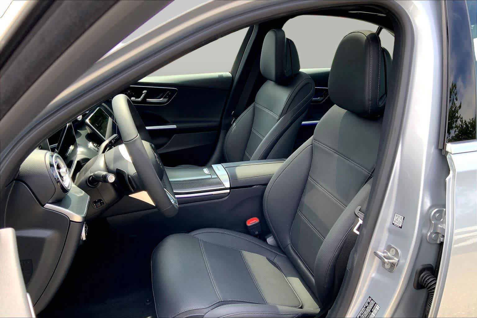 New 2026 Mercedes-Benz C 300 4MATIC Sedan image 12
