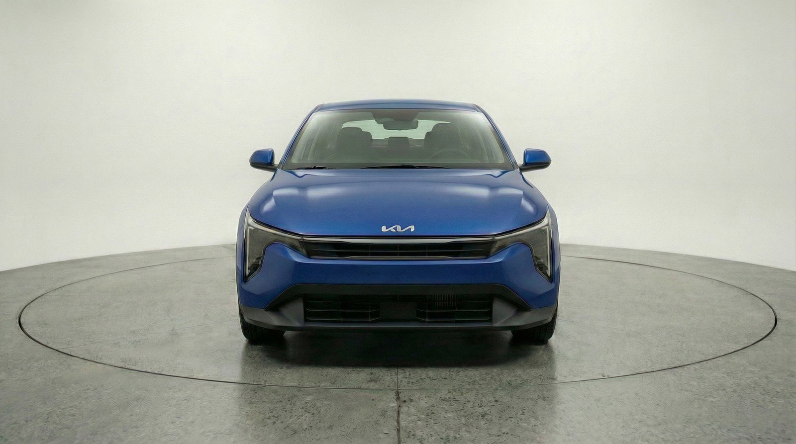 Used 2025 Kia K4 LXS image 2