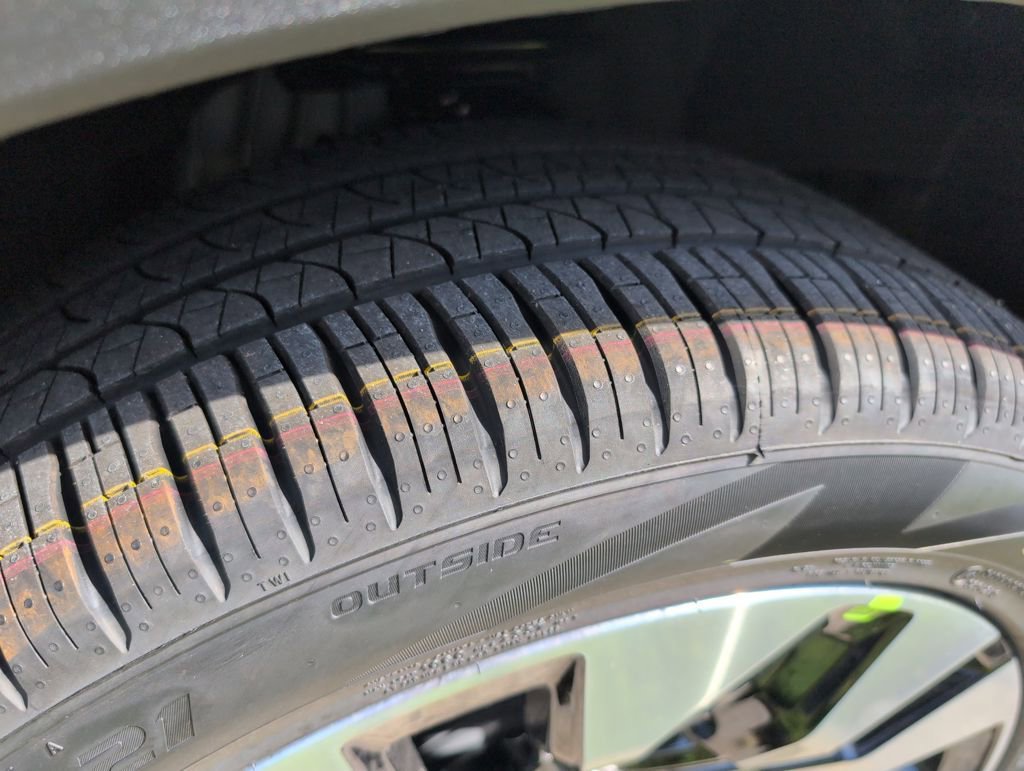 New 2026 Ford Explorer Platinum w/ LUX Leather Package image 20