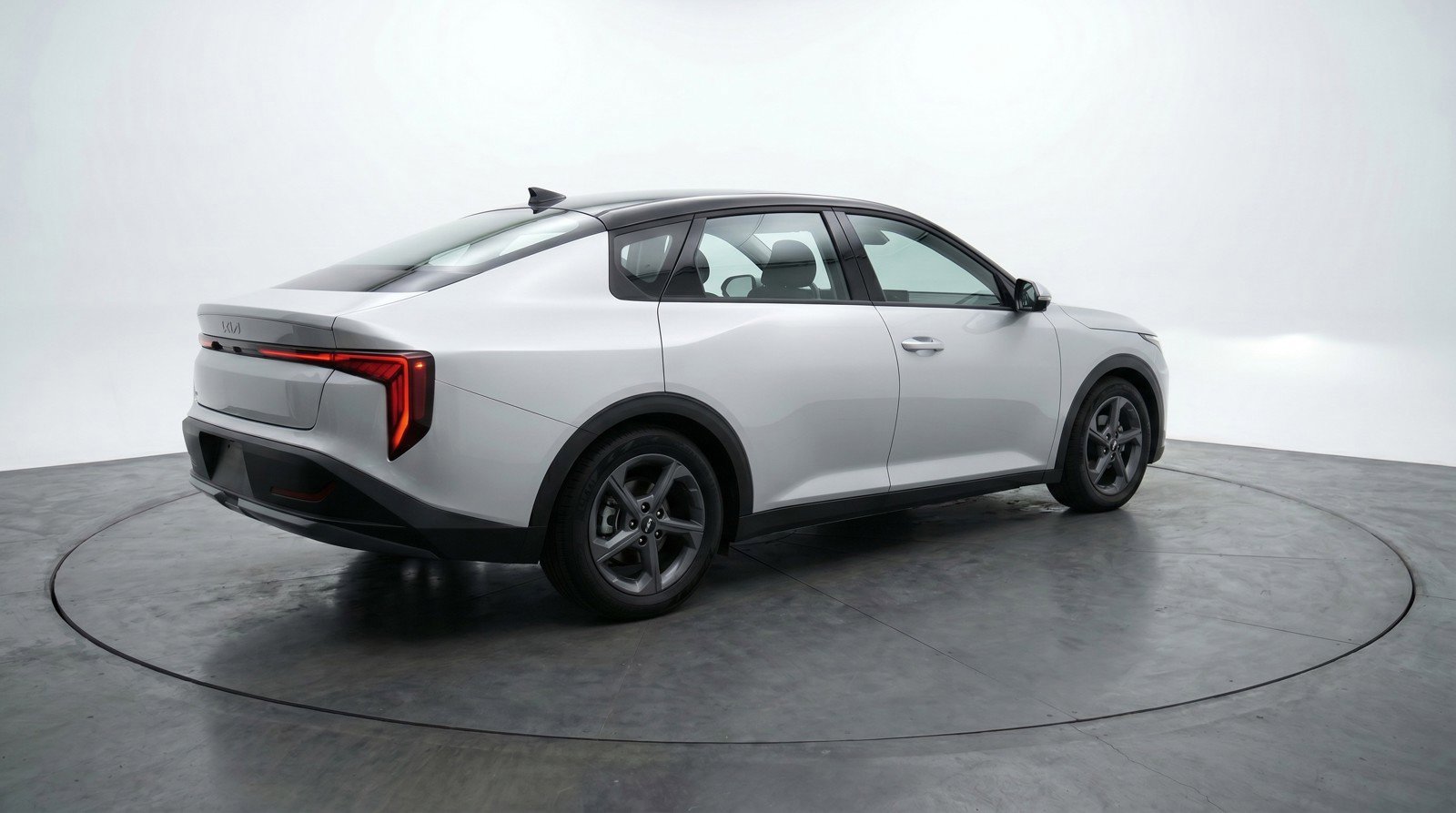 Used 2025 Kia K4 FWD image 9