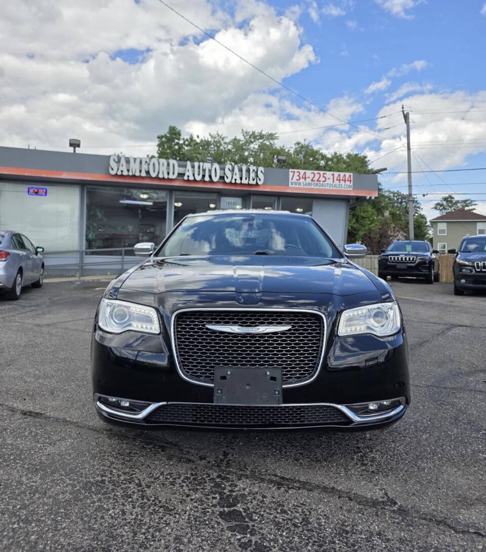 Used 2016 Chrysler 300 C w/ Harman/Kardon Audio Group AWD/4WD image 6