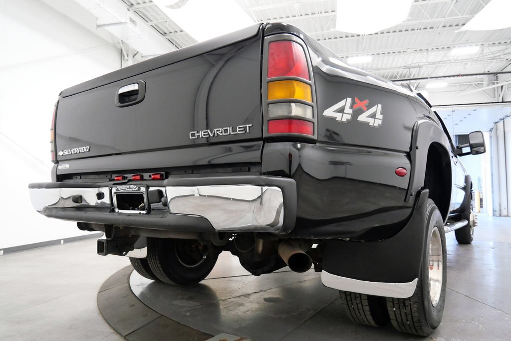 Used 2007 Chevrolet Silverado 3500 LT AWD/4WD image 37