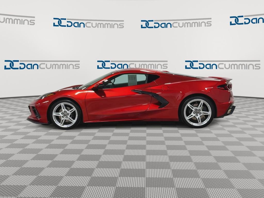 Used 2025 Chevrolet Corvette Stingray Coupe w/ 1LT RWD image 5