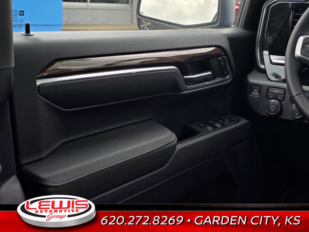 New 2026 Chevrolet Silverado 1500 LT w/ Convenience Package II image 12