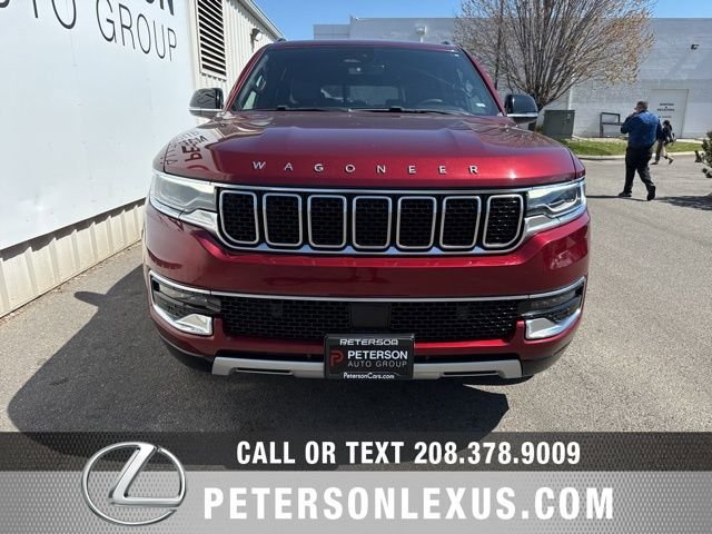 Used 2024 Jeep Wagoneer L Series II w/ Flexible Seating Group AWD/4WD image 9