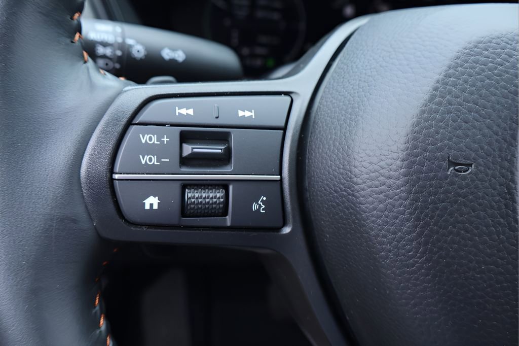 Used 2025 Honda CR-V Sport-L image 19